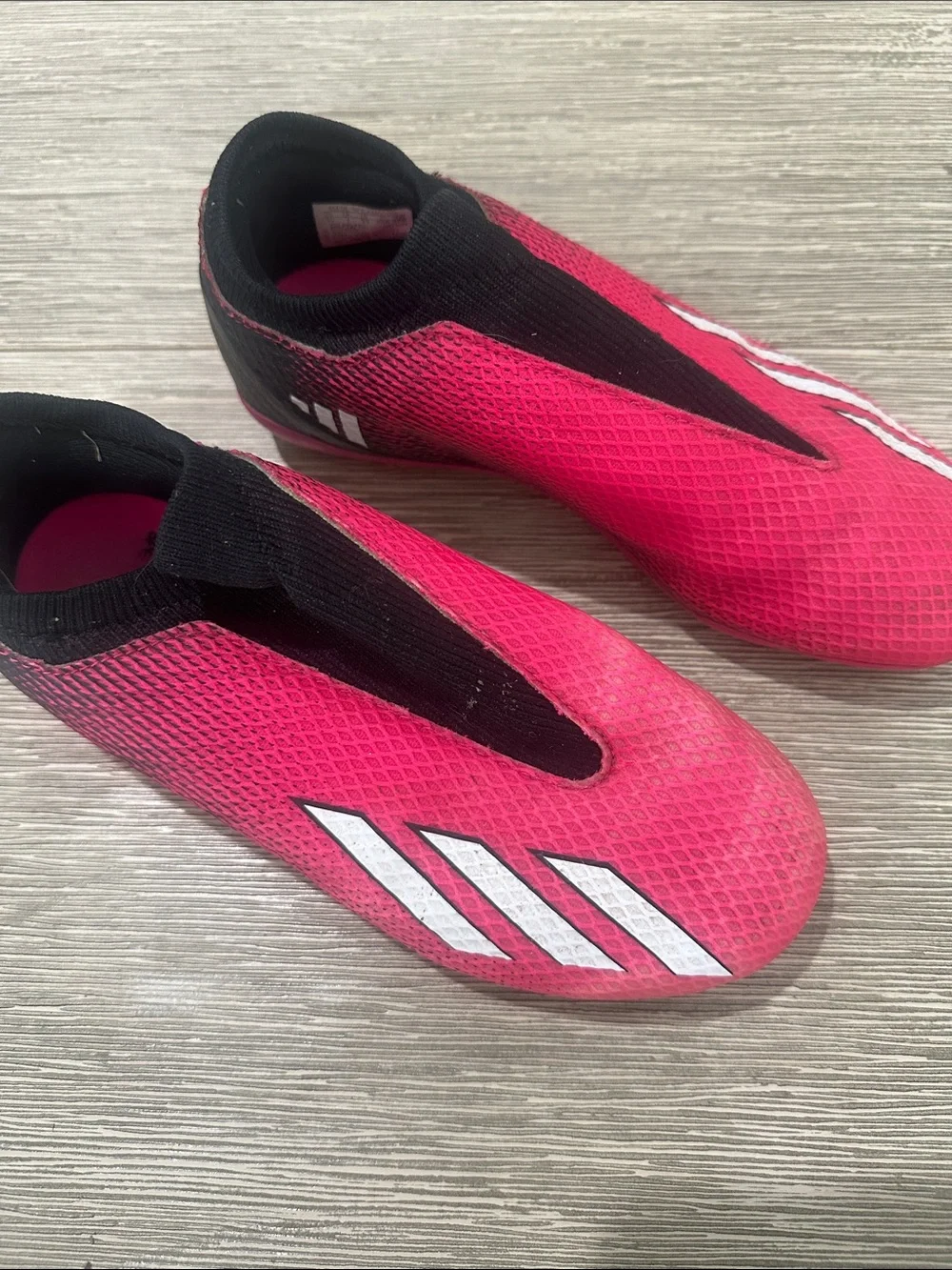 Soccer Adidas Kids Slip-On cleats Pink and Black